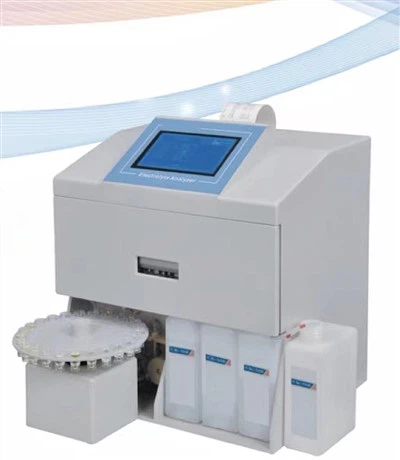 Fuld-automatisk elektrolytanalysator